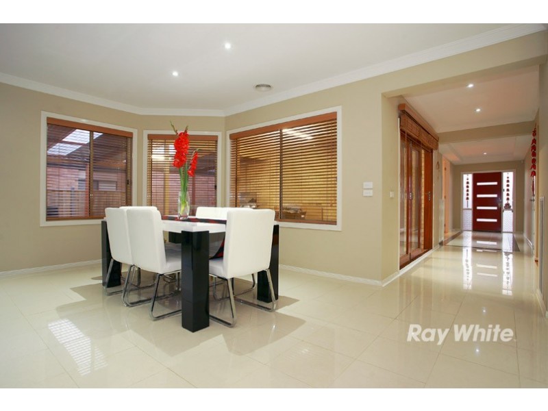 30 Tobin Way, Lyndhurst VIC 3975