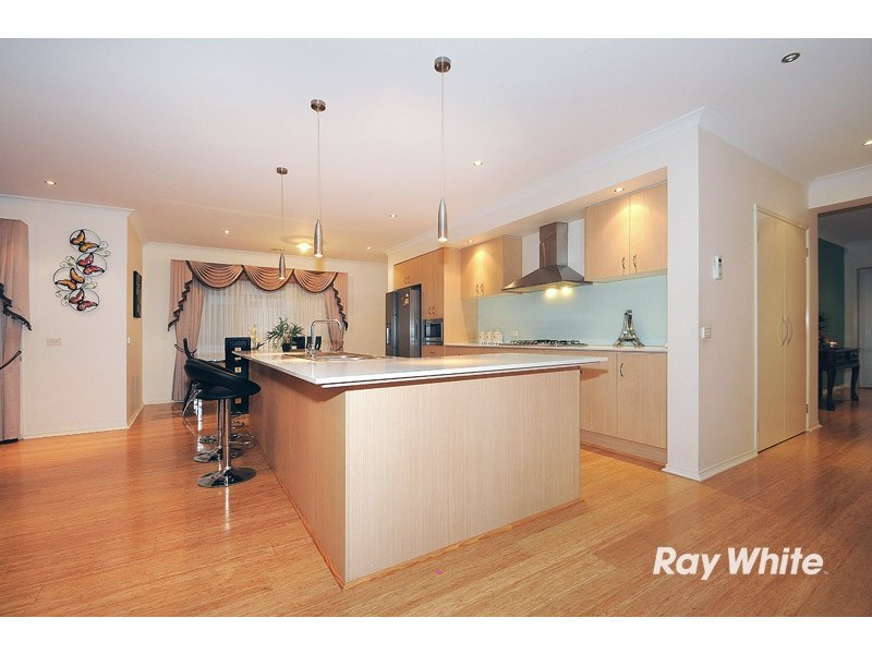 148 Boland Drive, Lyndhurst VIC 3975