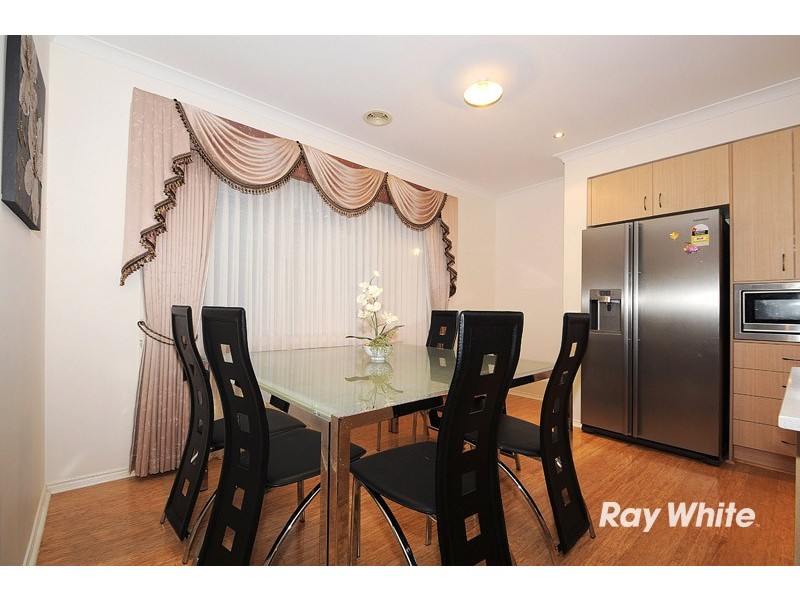 148 Boland Drive, Lyndhurst VIC 3975