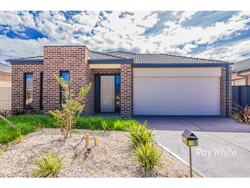 15 Appaloosa Grove, Clyde North VIC 3978