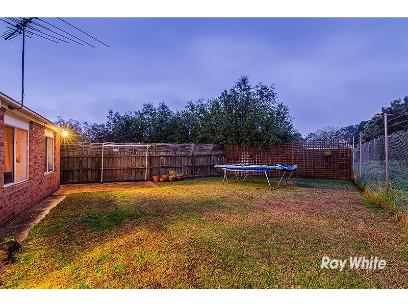 19 Ivy Court, Cranbourne North VIC 3977