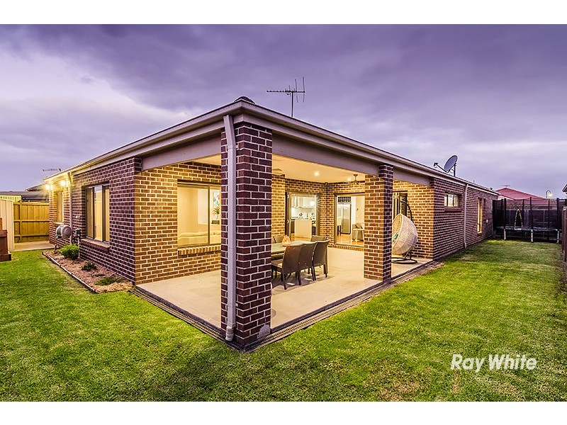 24 Kess Grove, Lyndhurst VIC 3975
