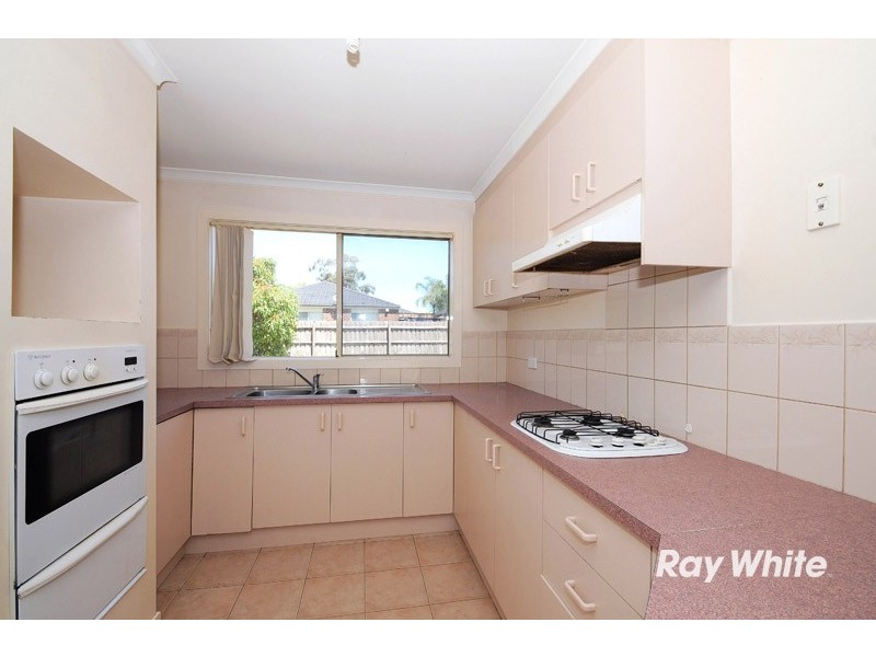 10 Blue Jay Court, Narre Warren South VIC 3805