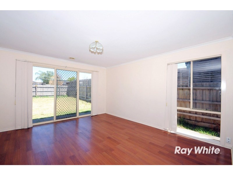 10 Blue Jay Court, Narre Warren South VIC 3805
