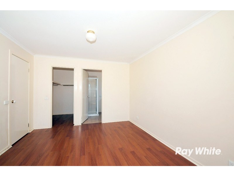 10 Blue Jay Court, Narre Warren South VIC 3805