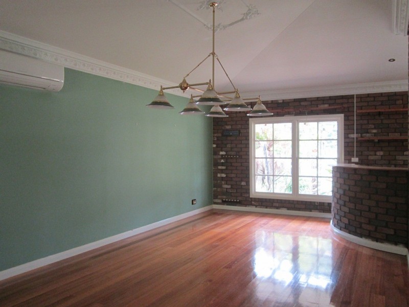 8 Garden Street, Cranbourne East VIC 3977