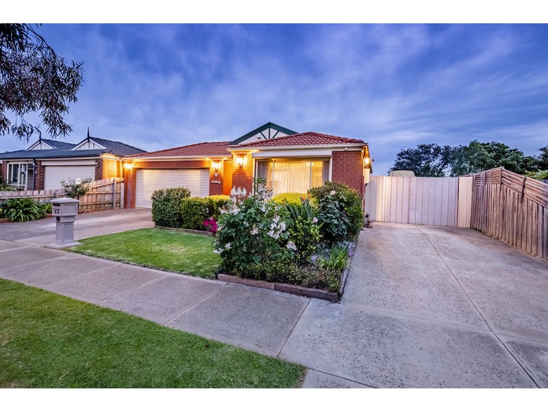 63 Fairhaven Boulevard, Cranbourne West VIC 3977