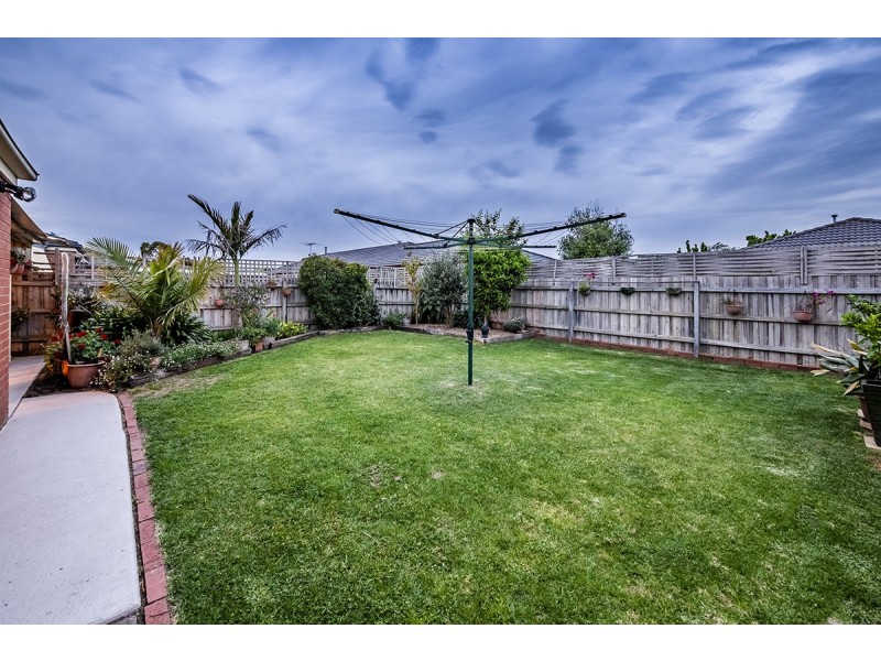 63 Fairhaven Boulevard, Cranbourne West VIC 3977