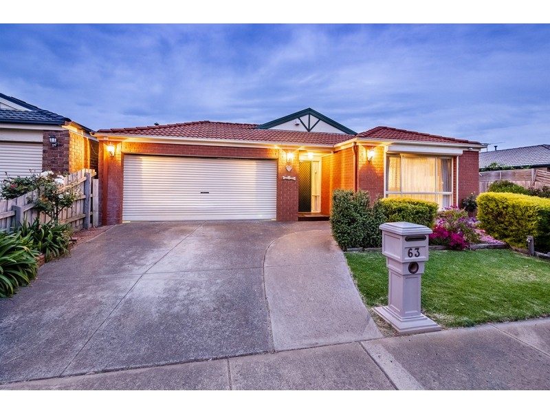 63 Fairhaven Boulevard, Cranbourne West VIC 3977