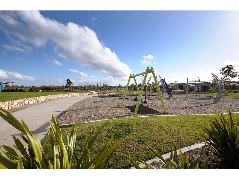 Lot 1415 Howe Way, Clyde North VIC 3978