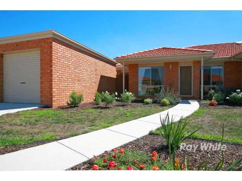 Unit 34/2 Rochester Parade, Cranbourne East VIC 3977