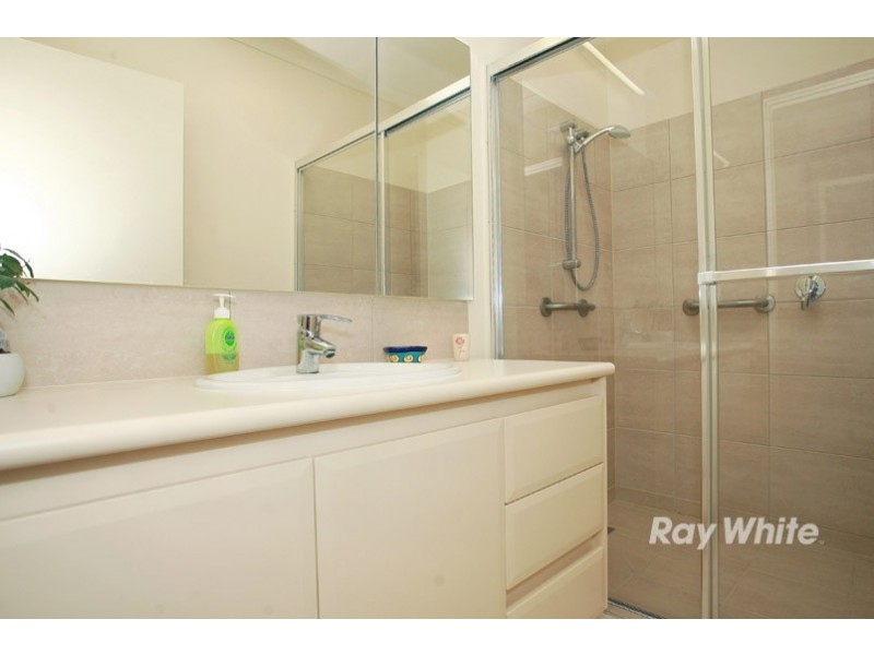 Unit 34/2 Rochester Parade, Cranbourne East VIC 3977