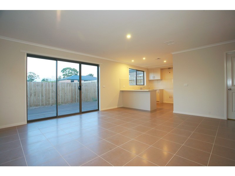 20 Bethune Drive, Hampton Park VIC 3976