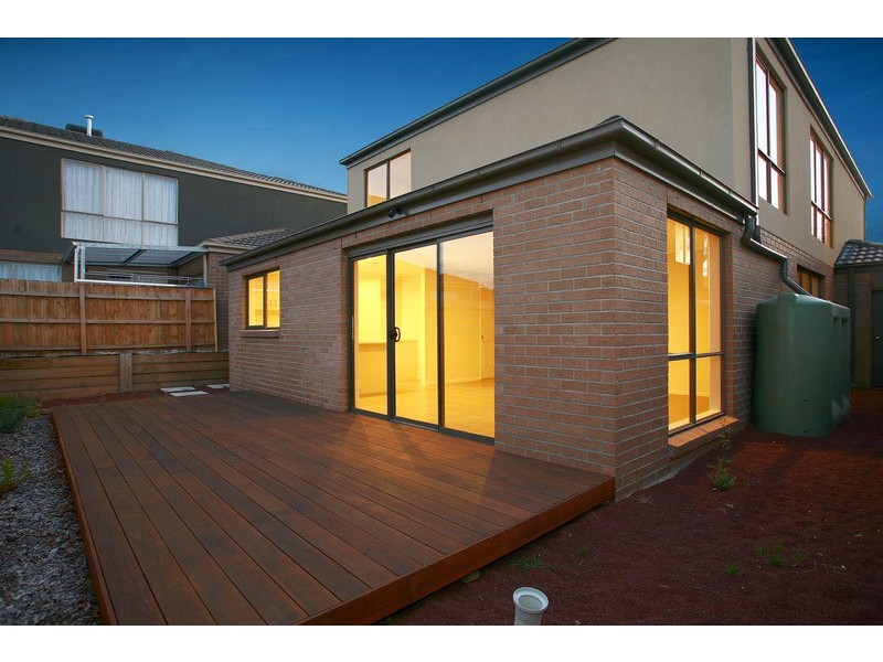 20 Bethune Drive, Hampton Park VIC 3976