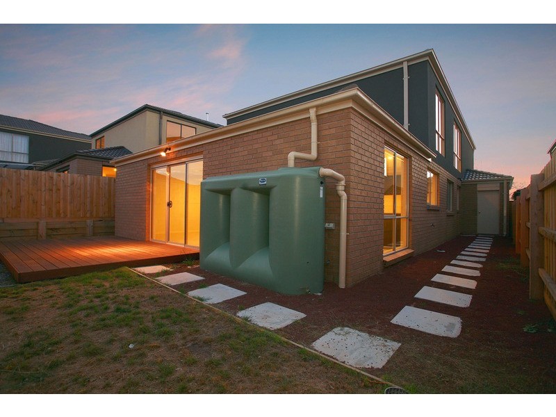 22 Bethune Drive, Hampton Park VIC 3976