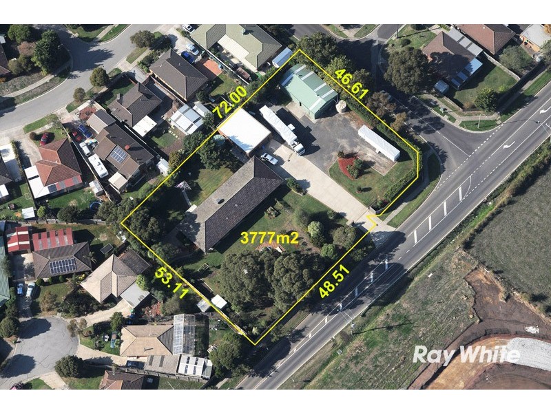 94 Evans Road, Cranbourne West VIC 3977