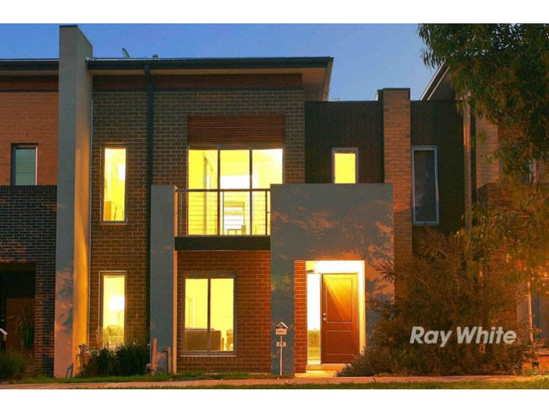 76 Mannavue Boulevard, Cranbourne North VIC 3977