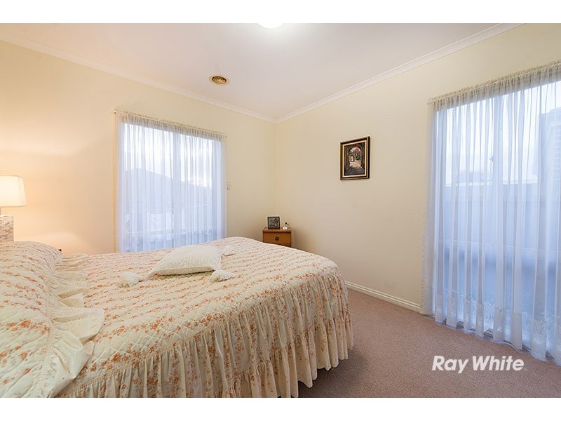 21 Evergreen Court, Cranbourne North VIC 3977