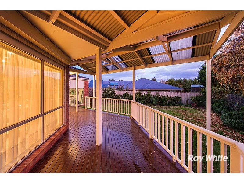 21 Evergreen Court, Cranbourne North VIC 3977