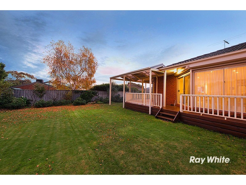 21 Evergreen Court, Cranbourne North VIC 3977