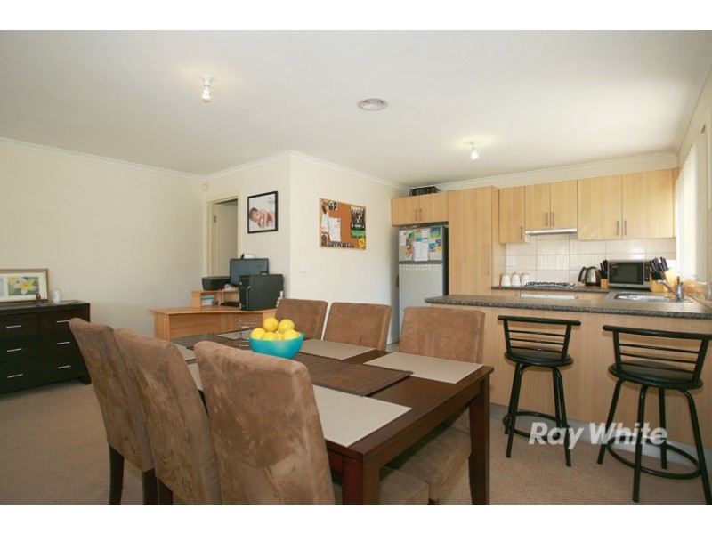 1/5 Hoddle Court, Cranbourne VIC 3977