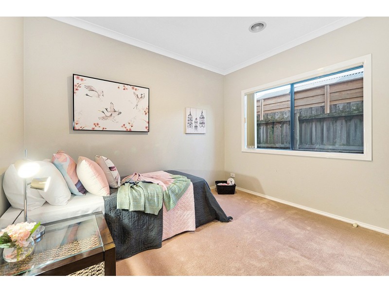 13 Parkstone Vista, Cranbourne VIC 3977