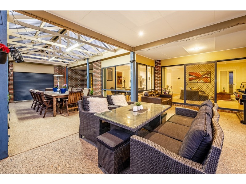 13 Parkstone Vista, Cranbourne VIC 3977