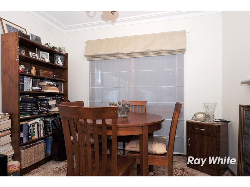 42 Mansfield Street, Berwick VIC 3806