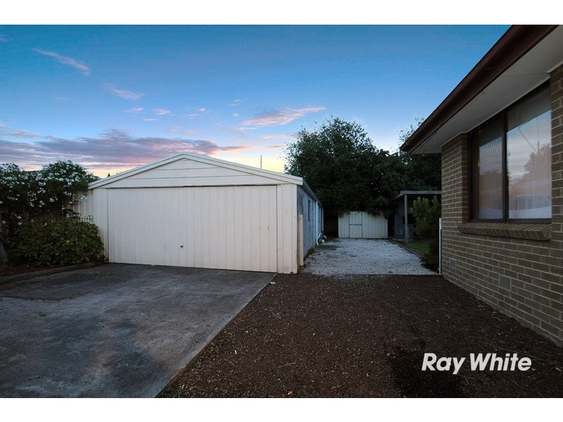 42 Mansfield Street, Berwick VIC 3806