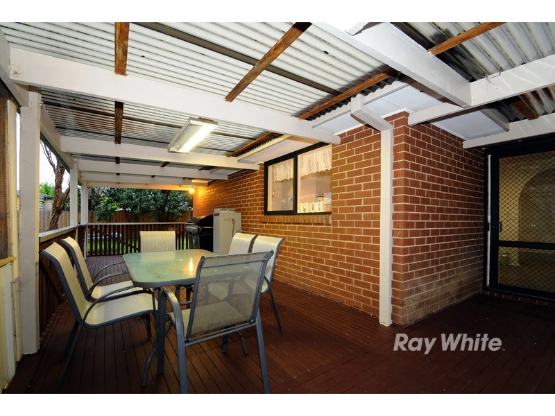 3 South Charles Court, Cranbourne VIC 3977