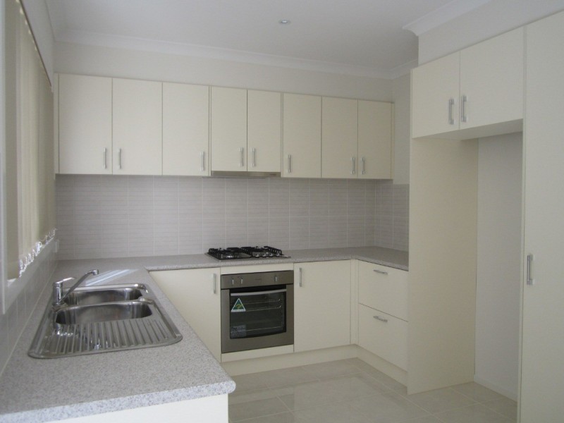 1/34 Grace Street, Cranbourne VIC 3977