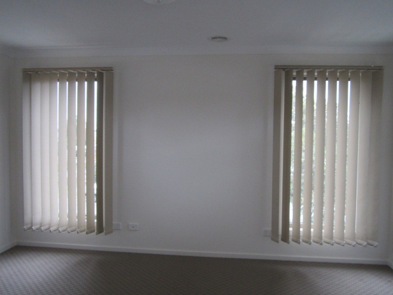 1/34 Grace Street, Cranbourne VIC 3977