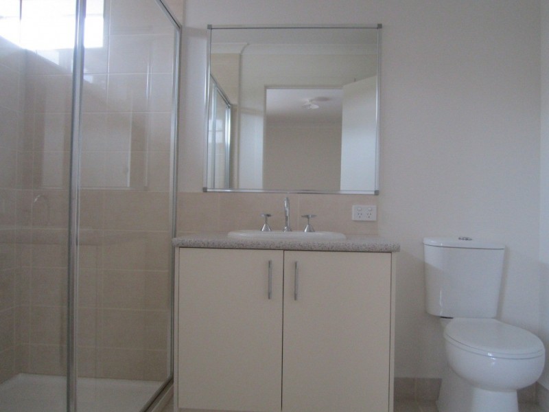 1/34 Grace Street, Cranbourne VIC 3977