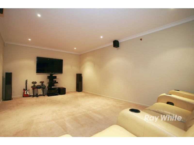 27 Alysha Avenue, Lyndhurst VIC 3975