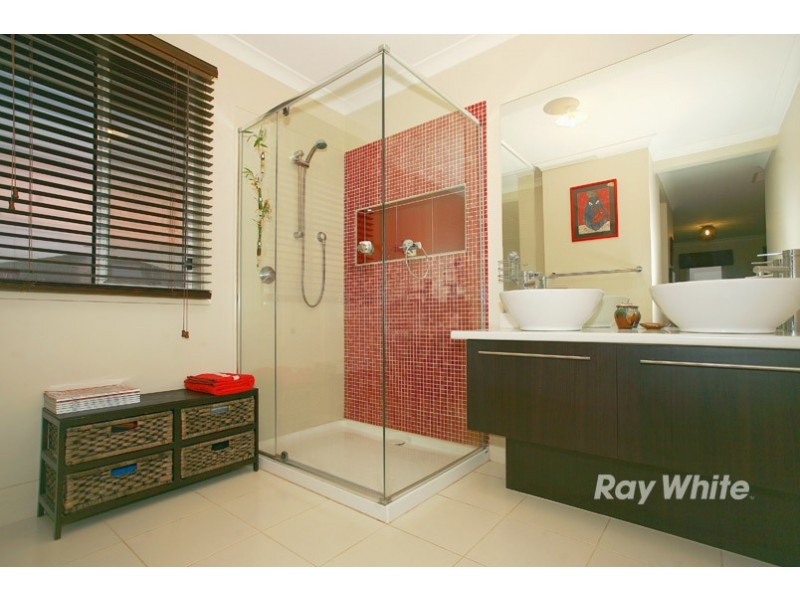 27 Alysha Avenue, Lyndhurst VIC 3975