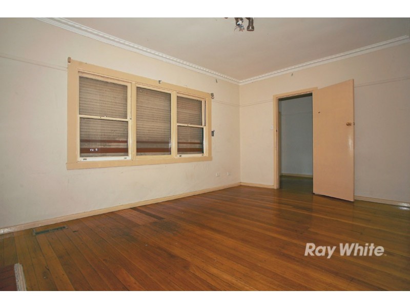 15 Shrives Road, Narre Warren VIC 3805