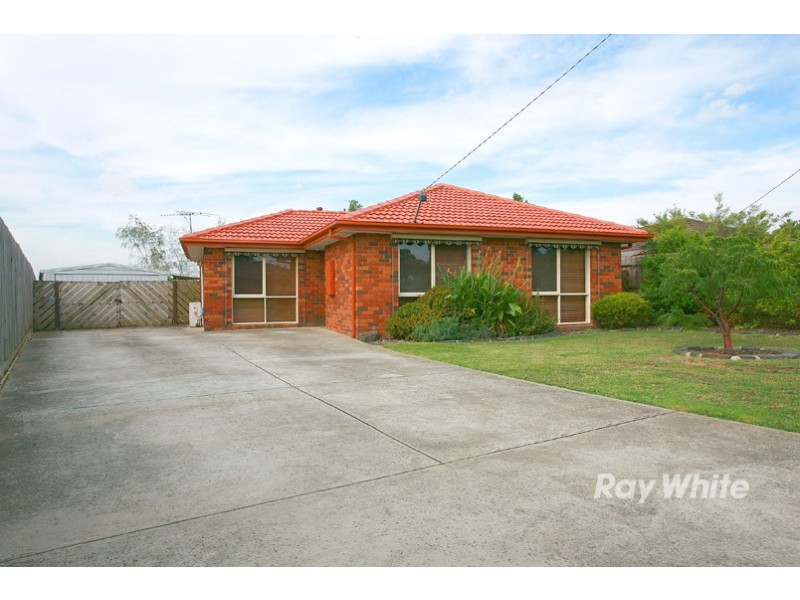 24 Taddor Drive, Cranbourne VIC 3977