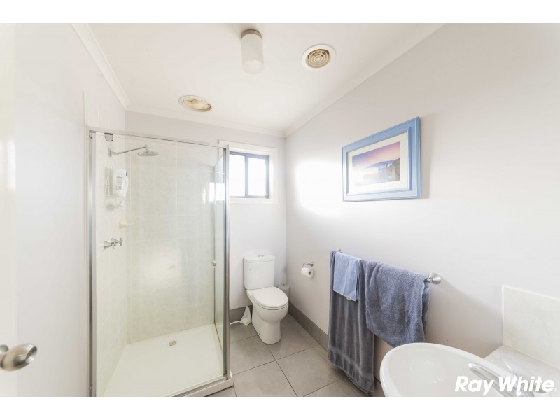 19 Ebony Street, Cranbourne VIC 3977