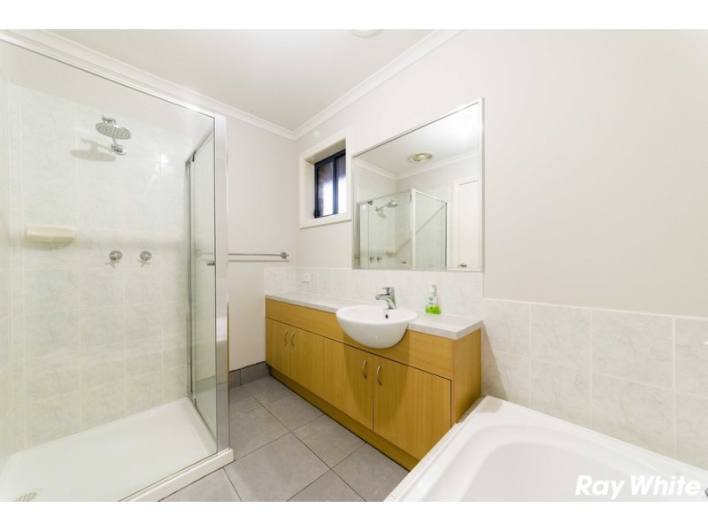 19 Ebony Street, Cranbourne VIC 3977