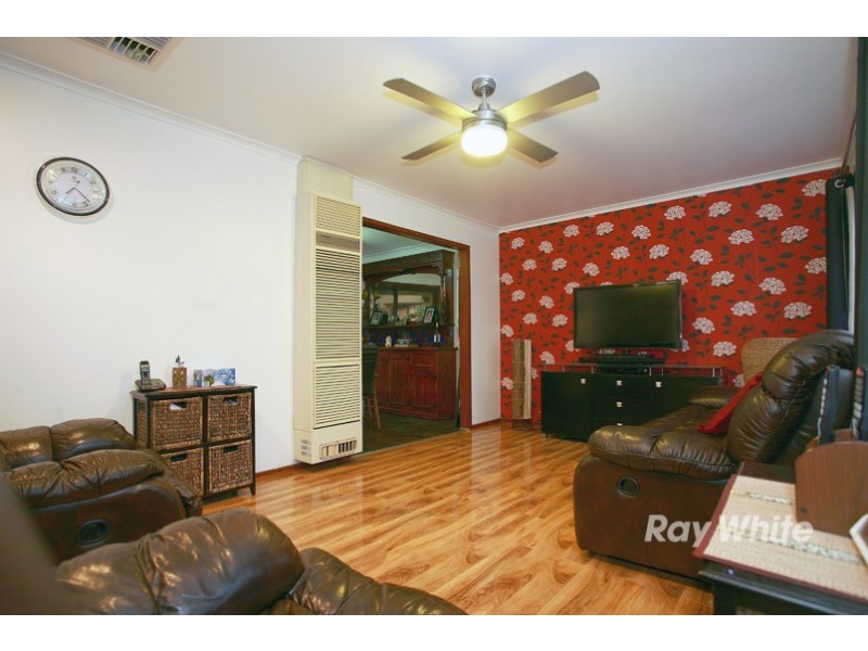 36 Elizabeth Street, Cranbourne North VIC 3977