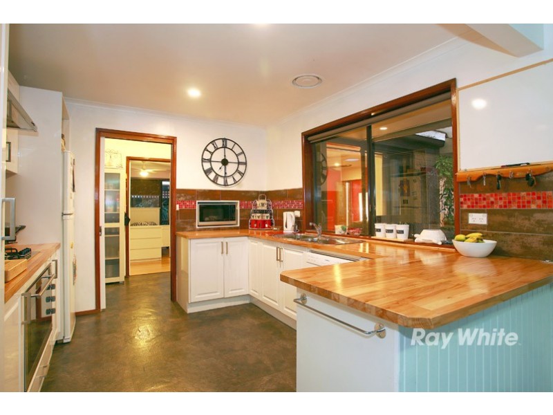 36 Elizabeth Street, Cranbourne North VIC 3977