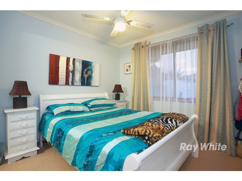 36 Elizabeth Street, Cranbourne North VIC 3977