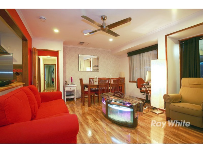 36 Elizabeth Street, Cranbourne North VIC 3977