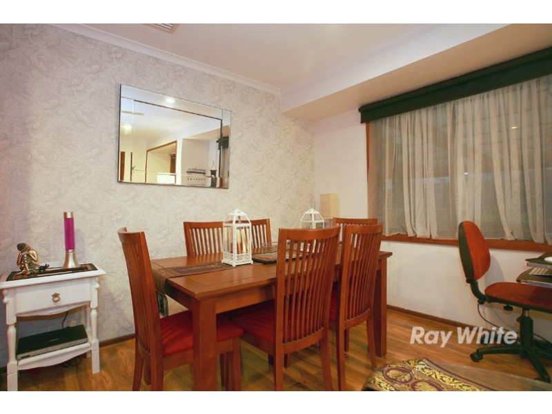 36 Elizabeth Street, Cranbourne North VIC 3977