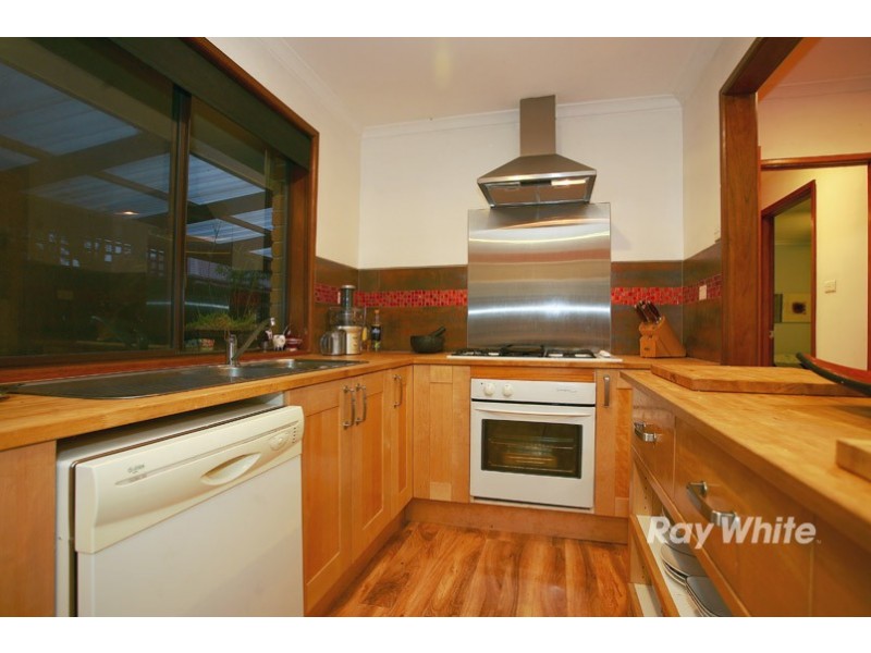 36 Elizabeth Street, Cranbourne North VIC 3977