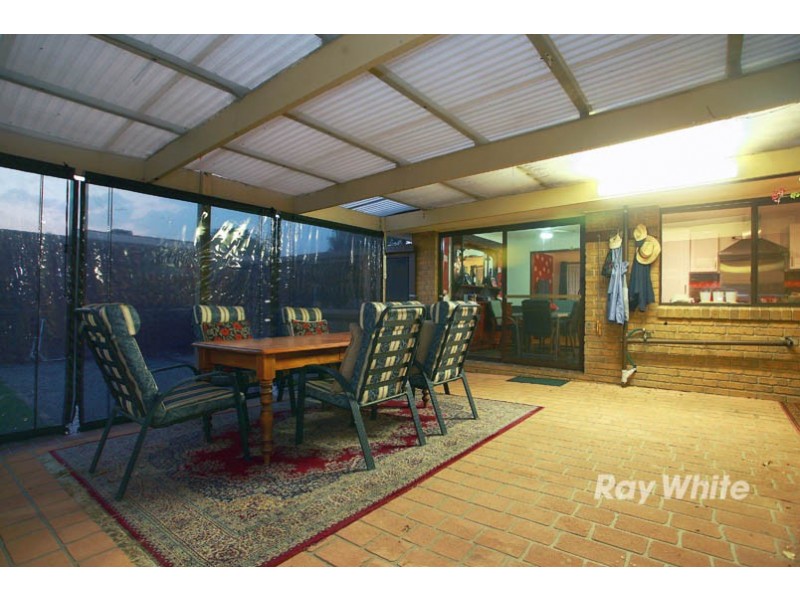 36 Elizabeth Street, Cranbourne North VIC 3977