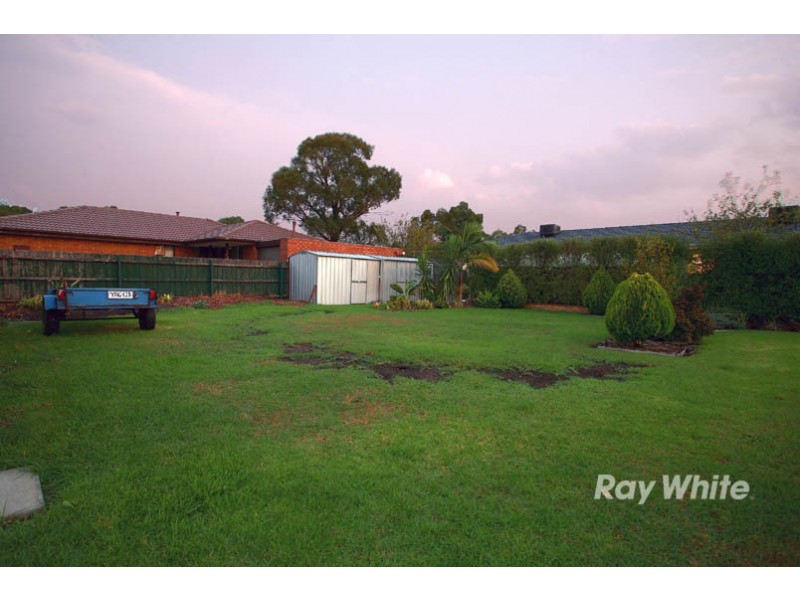 36 Elizabeth Street, Cranbourne North VIC 3977