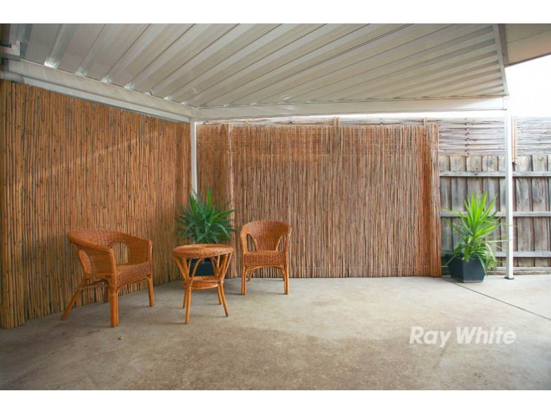 4 Ruffles Court, Cranbourne West VIC 3977