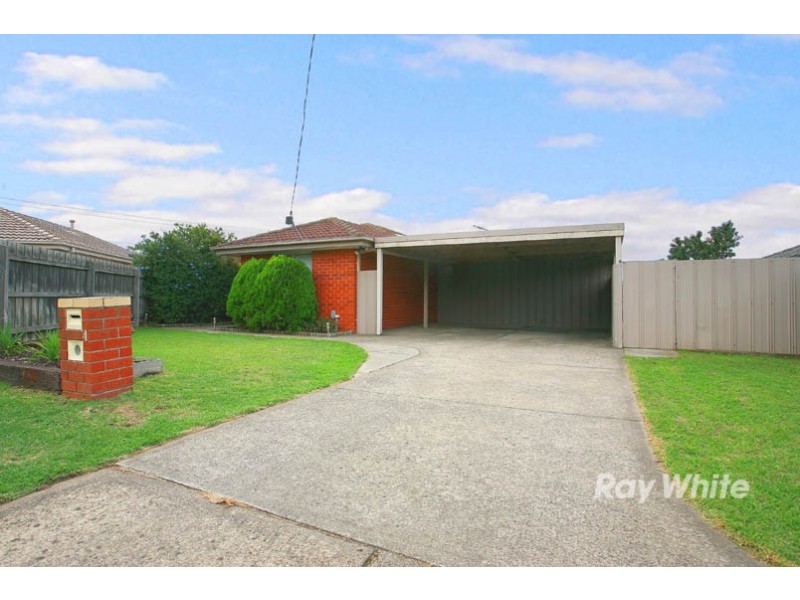 4 Ruffles Court, Cranbourne West VIC 3977