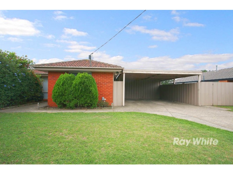 4 Ruffles Court, Cranbourne West VIC 3977